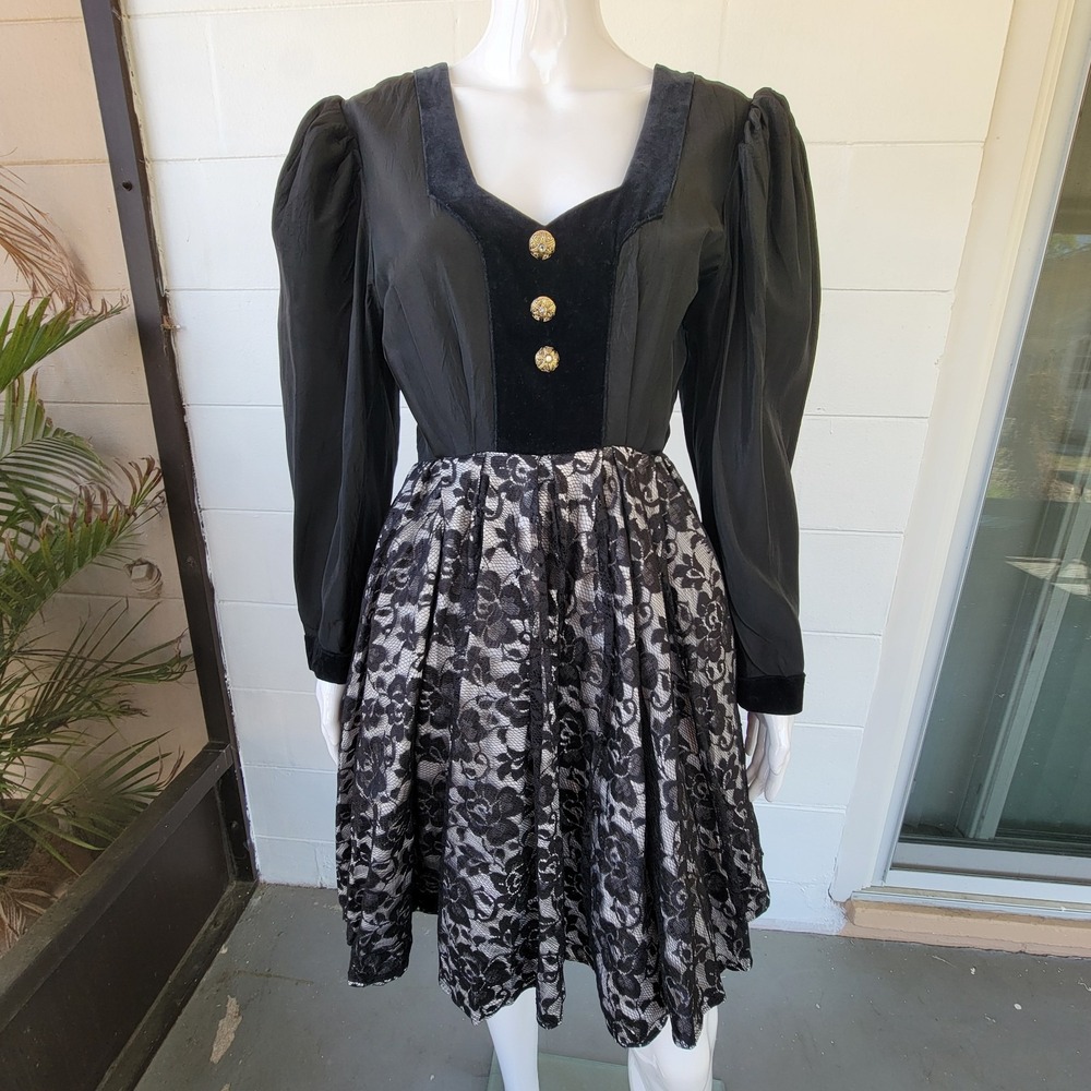 T.P. Paris Black Lace Velvet Dress Vintage 80s Women's XS Goth Regency Victorian